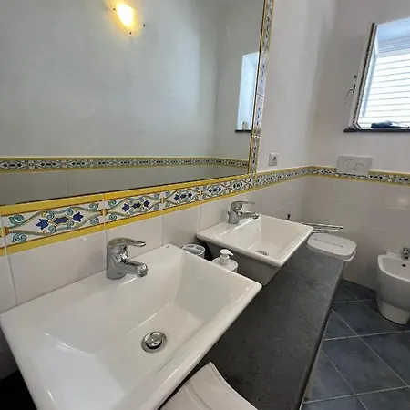 דירה La Casa Del Vicolo ליפארי