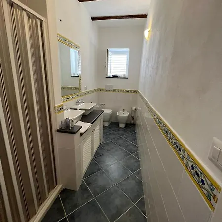 La Casa Del Vicolo *